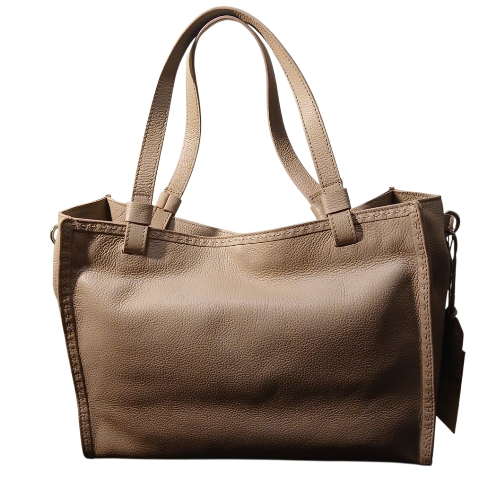 Artisan's Of India -NWT Leather Tote W/Crossbody Strap Magnetic Closure 1 Zipper